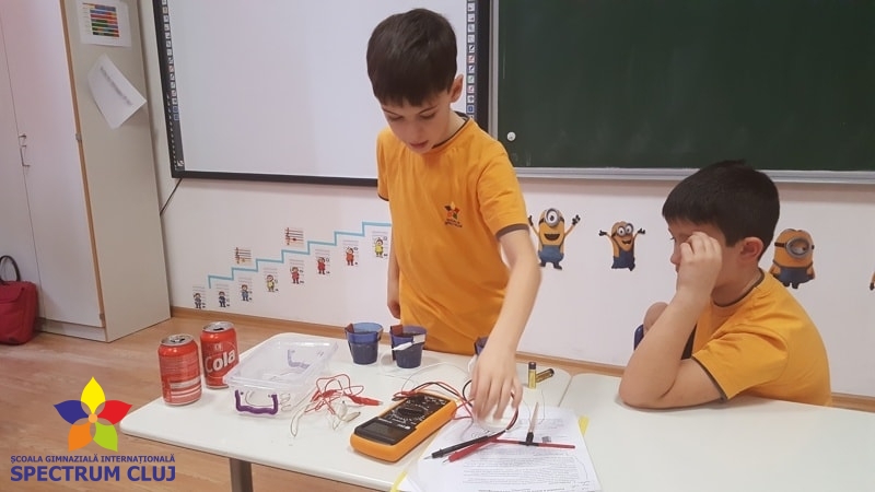 PBL-Clasa-a-III-a-2016-14-min Sesiune de proiecte - Clasa a III-a