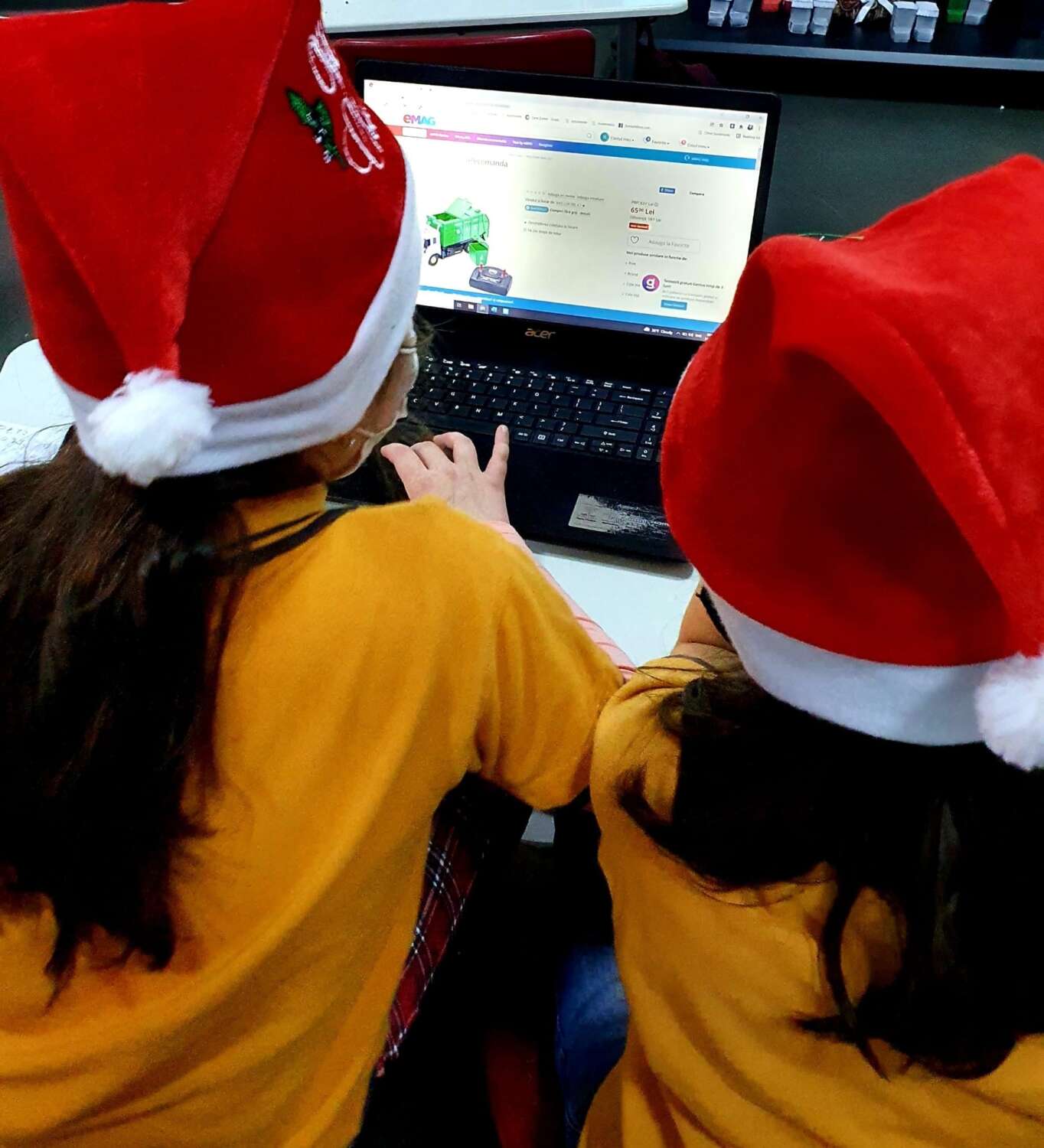 265129983_4760509460661245_3290668451707109954_n Clubul de Educație Financiară