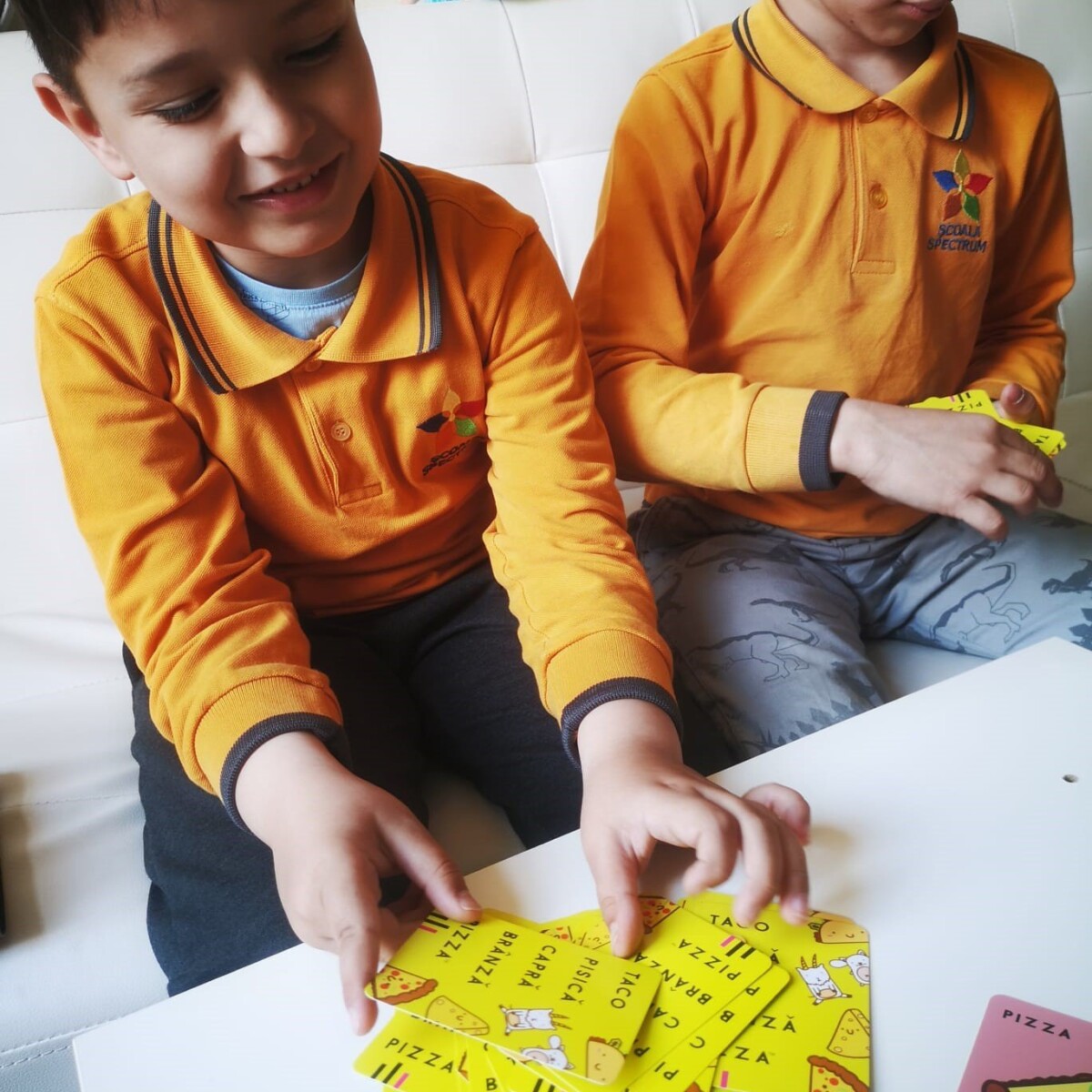 280887919_5261608583884661_7165716248430623513_n-1200x1200 IQ Junior  - “Taco, pisică, capră, brânză, pizza”