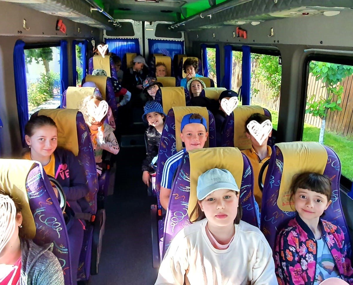 284502038_5312450138800505_3931698324303346420_n-1200x970 O zi plină de provocări la clasa a II-a