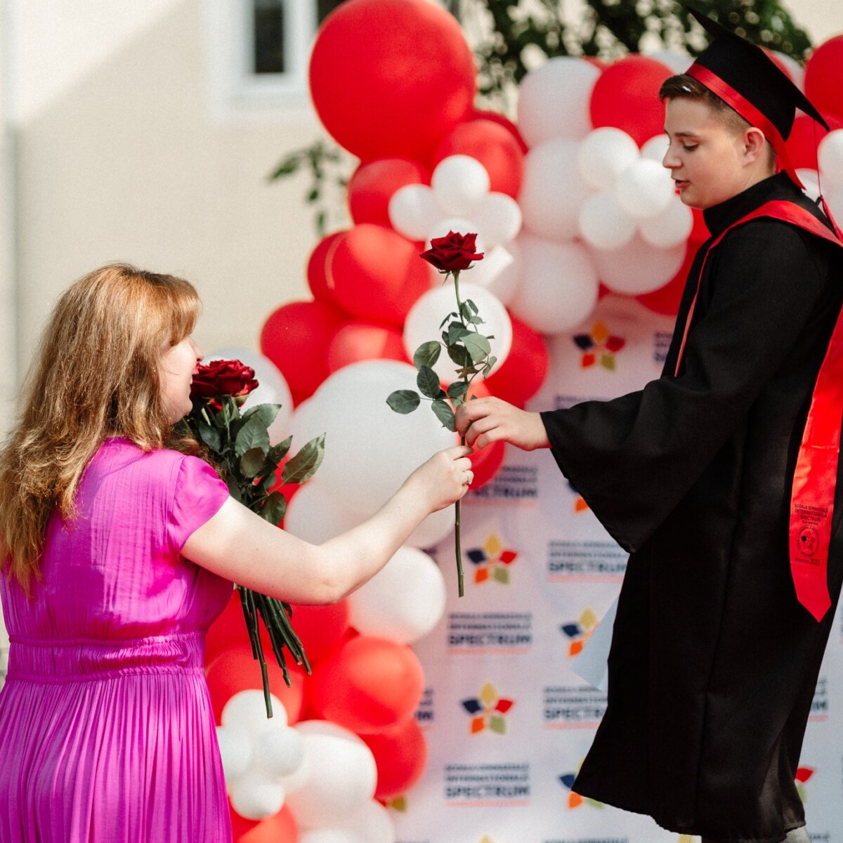 286455913_5324523017593217_1081931567082293946_n-1200x1200 FESTIVITATE 2022 👩🎓🧑🎓👨🎓