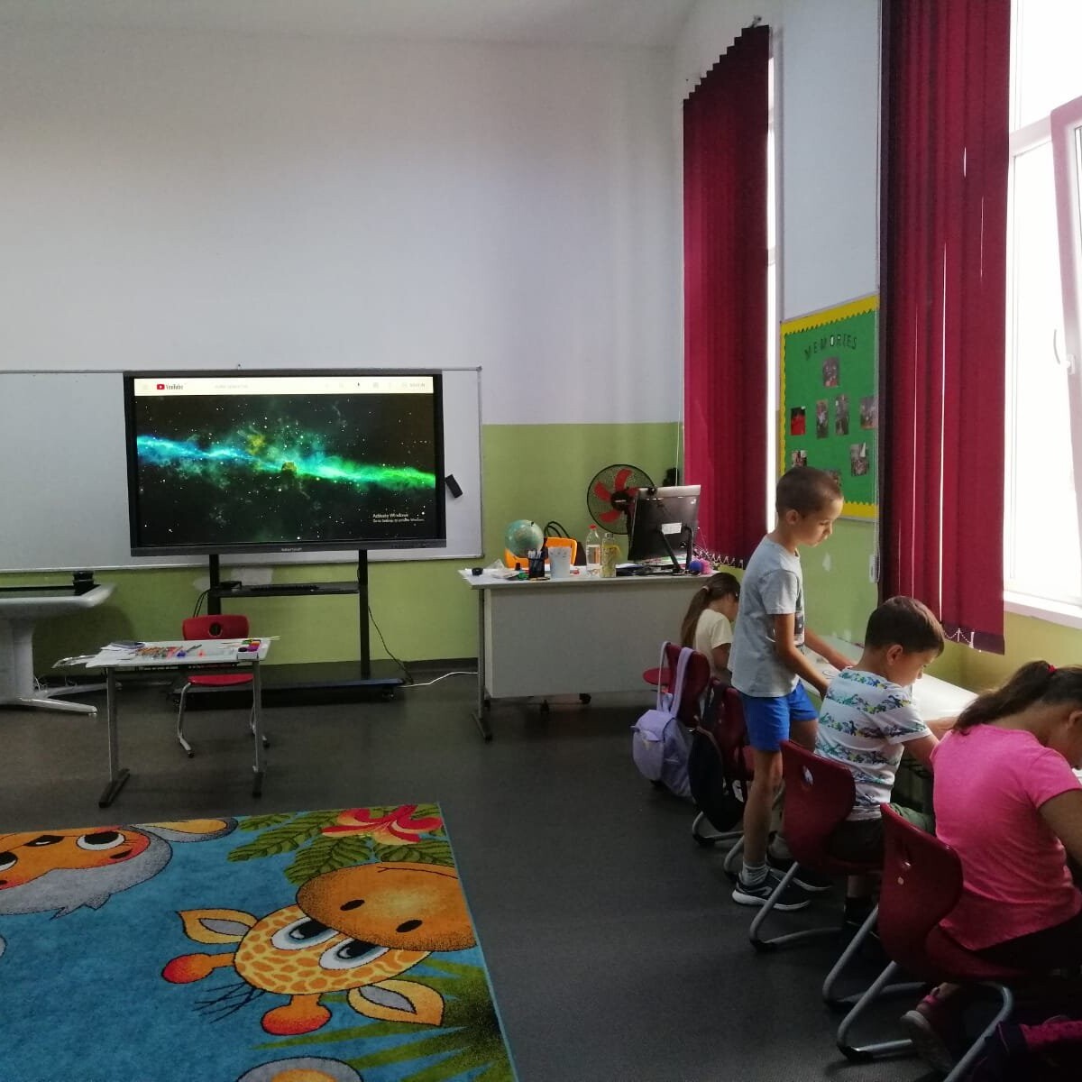293764616_5442595912452593_3757960165883065490_n-1200x1200 Oameni mici, lucruri mărețe 🧑‍🚀👩‍🚀🌏🪐💫🌙