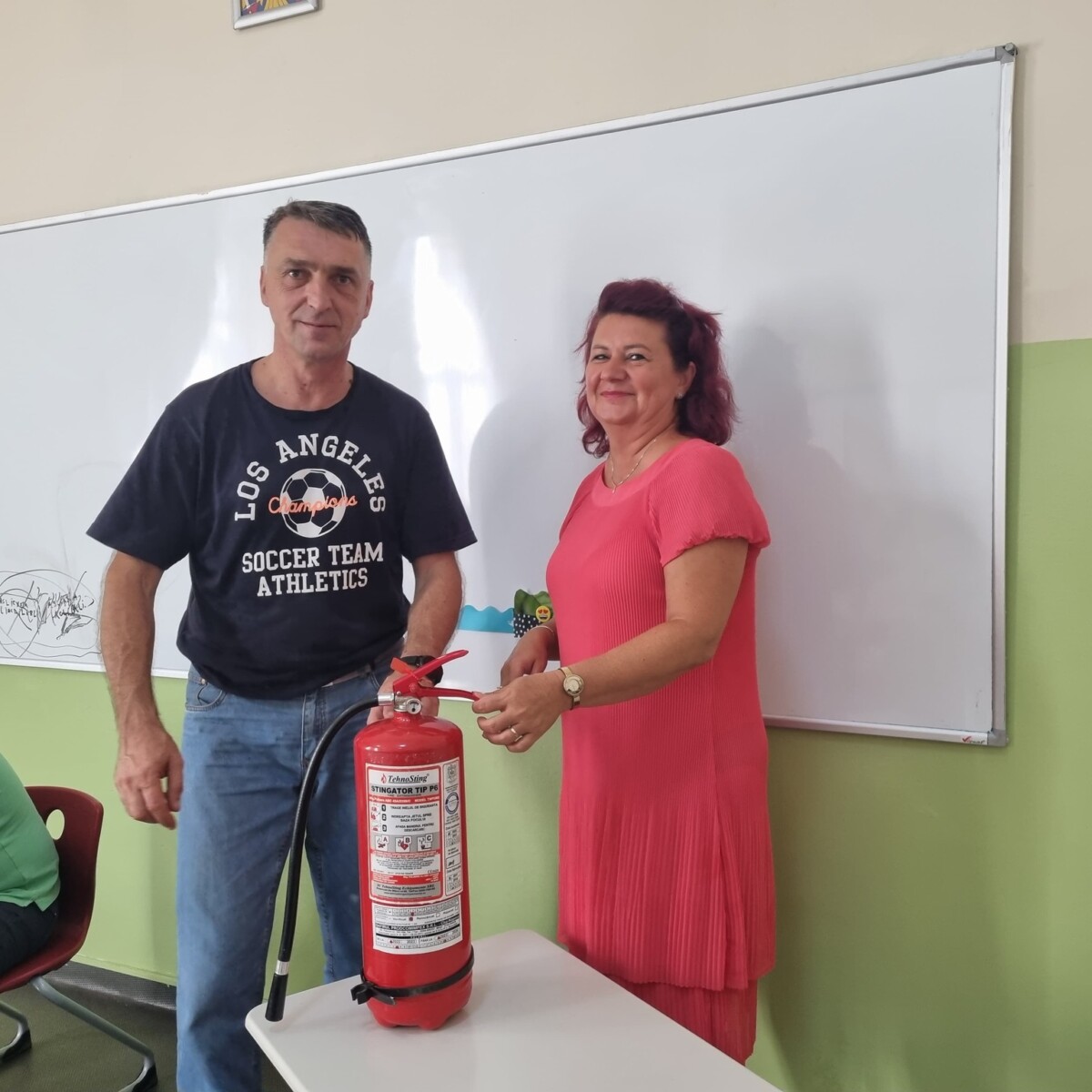 301384422_5555292764516240_7920179036412178828_n-1200x1200 Curs de prevenirea incendiilor